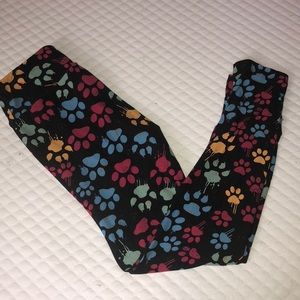 Lularoe OS paw print leggings